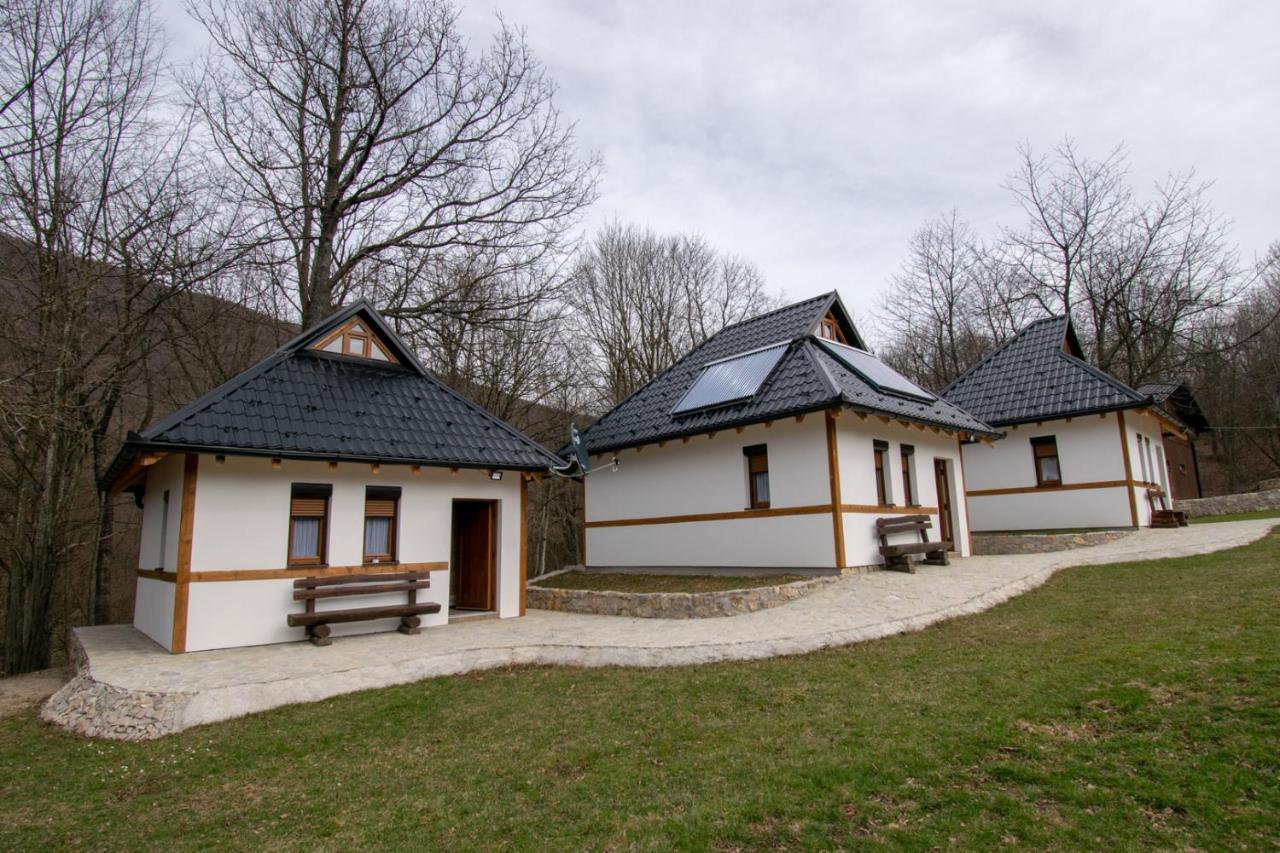 Holiday Park Hajducka Cesma Dubovsko 외부 사진