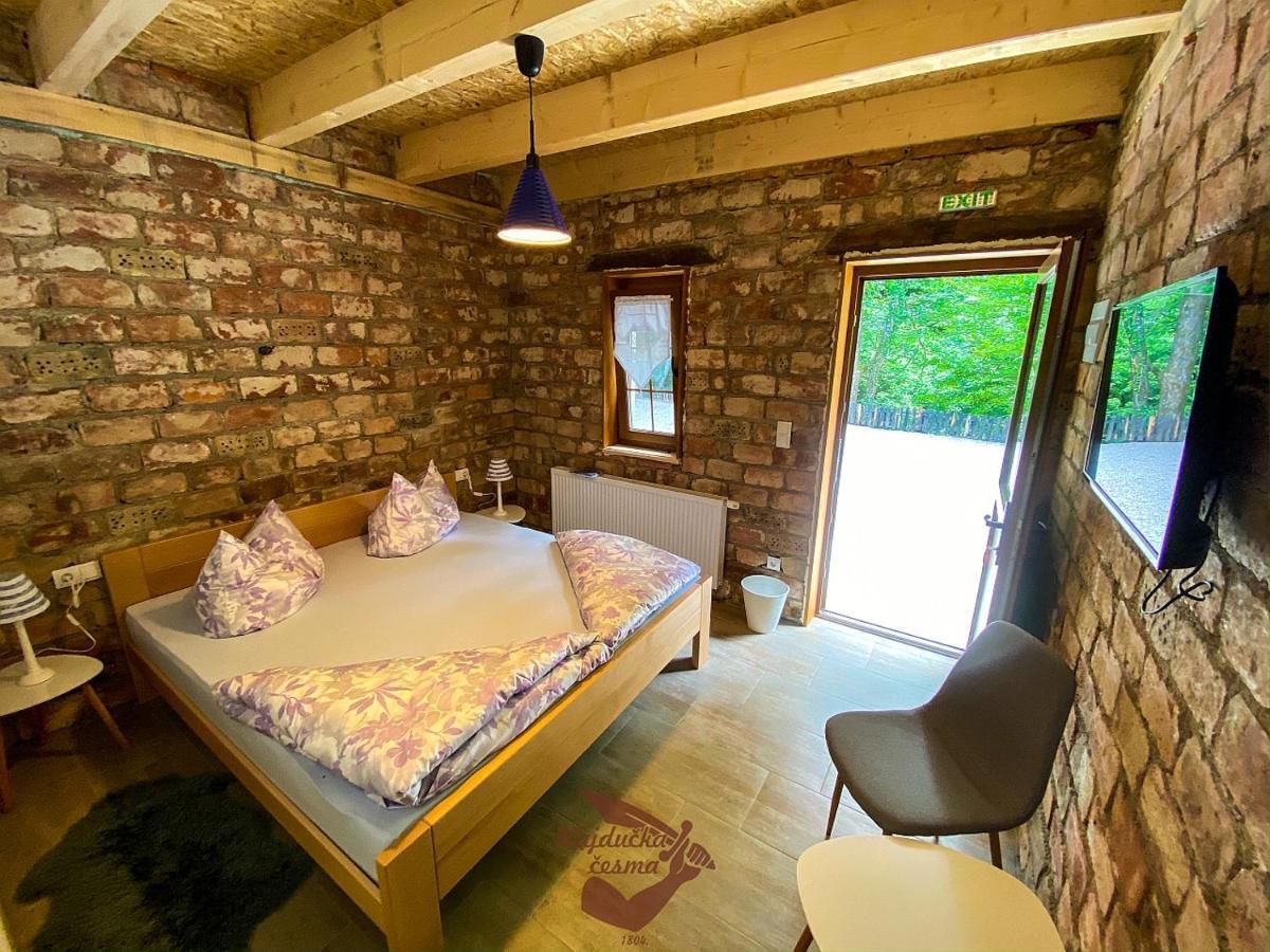 Holiday Park Hajducka Cesma Dubovsko 외부 사진